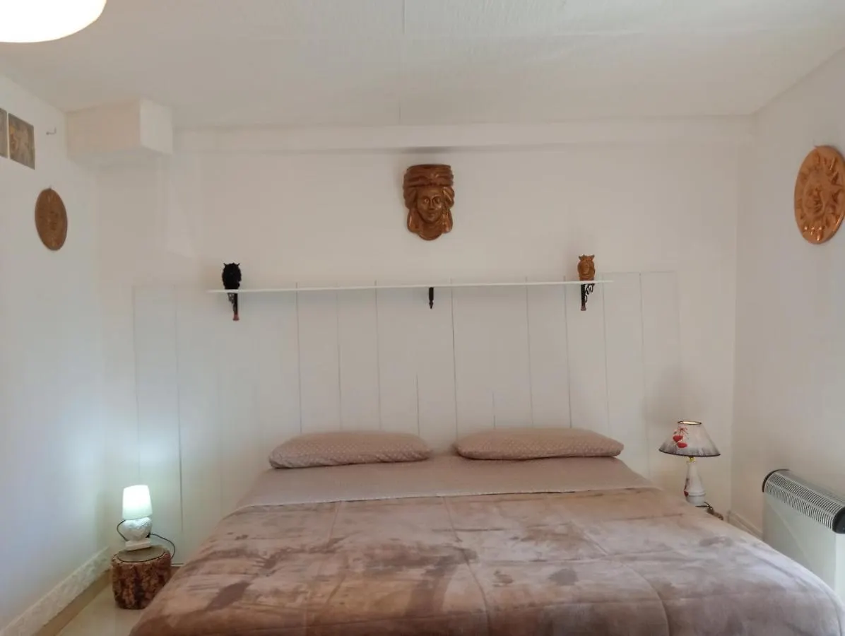 Casa Vacanze il Girasole Caltagirone 0*,