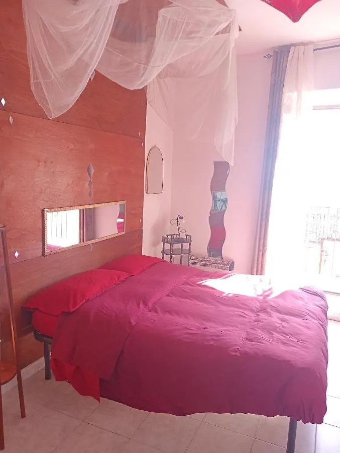 Apartment Casa Vacanze Il Girasole Caltagirone Italy